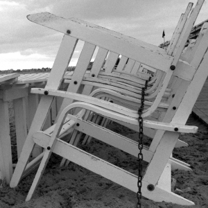10 beach chairs